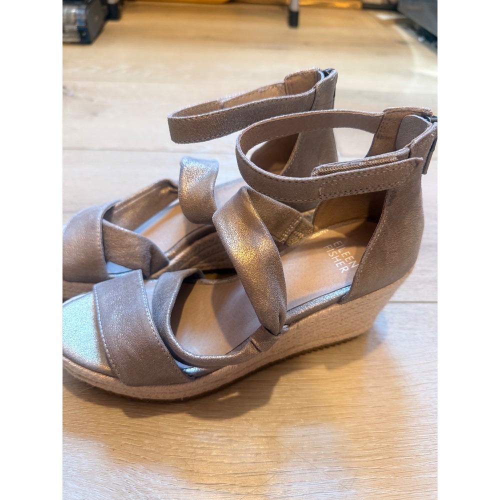 Eileen Fisher Willow Metallic Platinum Leather Espadrille Wedge Sandals size 6.5 - Picture 3 of 11